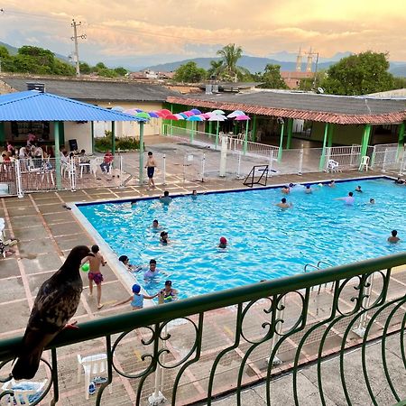 Club Vacacional Copen Hotel Tocaima Ngoại thất bức ảnh
