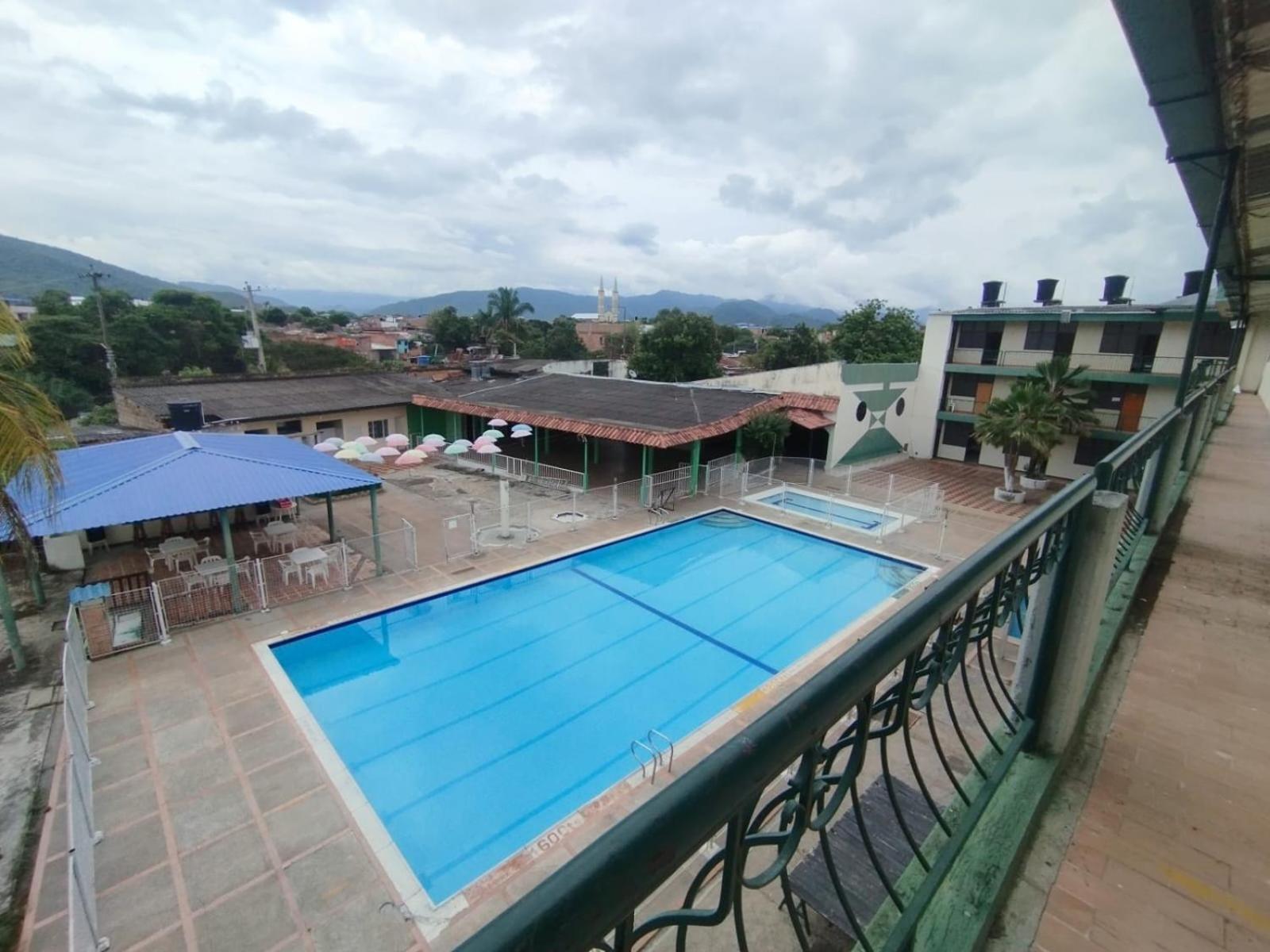 Club Vacacional Copen Hotel Tocaima Ngoại thất bức ảnh