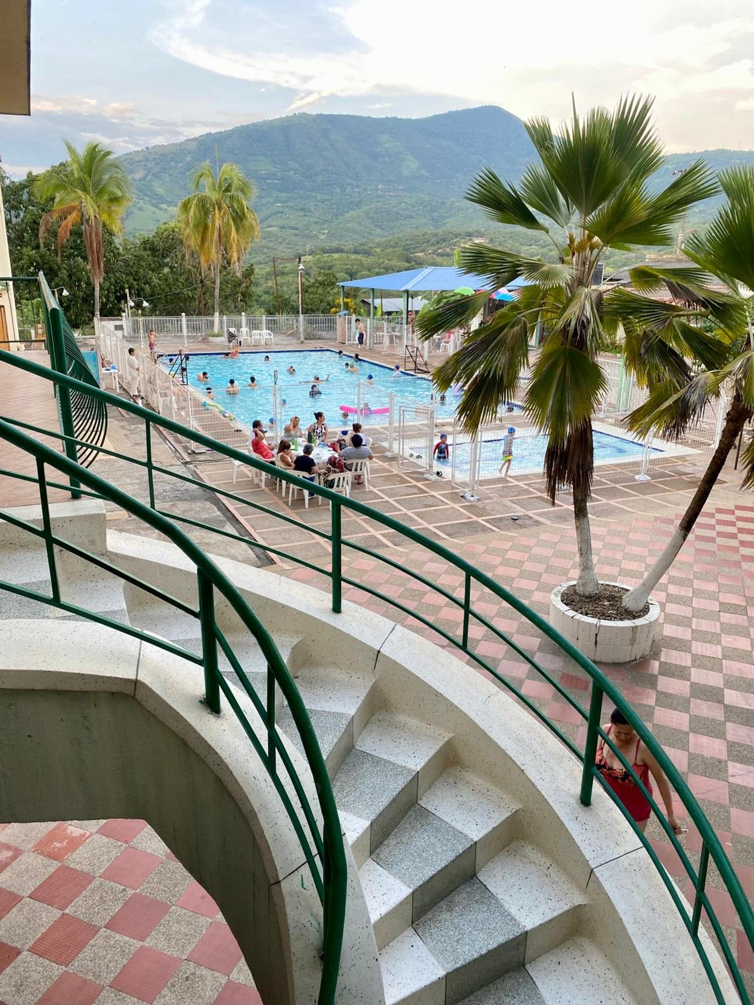 Club Vacacional Copen Hotel Tocaima Ngoại thất bức ảnh